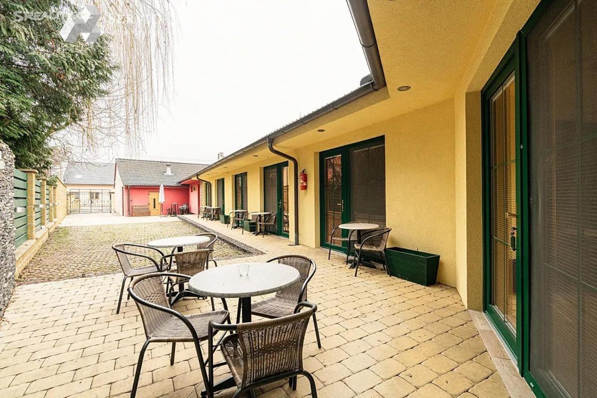 Penzion U Kočky Mutěnice Exterior foto